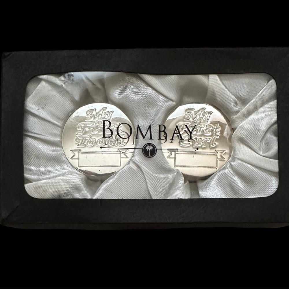 NIB Bombay Company First Tooth & First Curl Storage Set